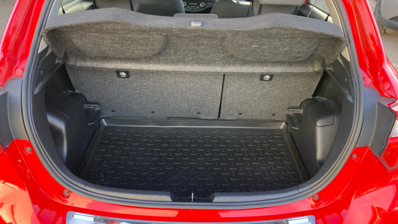 Toyota Yaris 1.5 Hybrid Icon Tech 5dr CVT Hybrid Hatchback